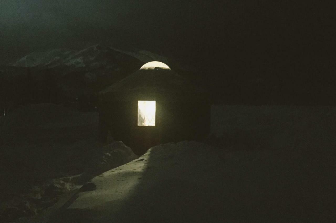 The Yurts At Margo's Garden, Kiroro 豪華帳篷 Akaigawa